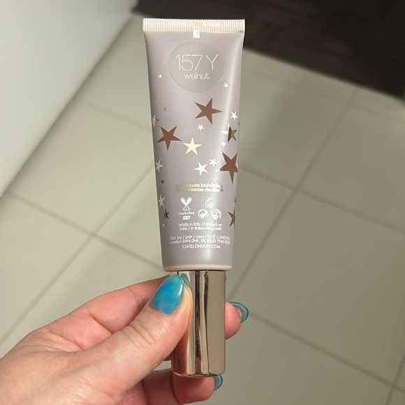 I ate London Foundation - 50ml Walnut - Picture 2 of 2